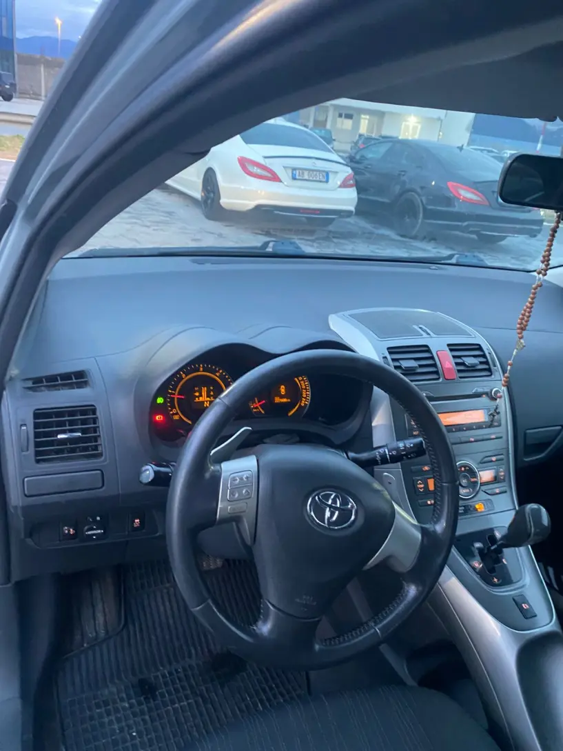 Rent a car in Tirana