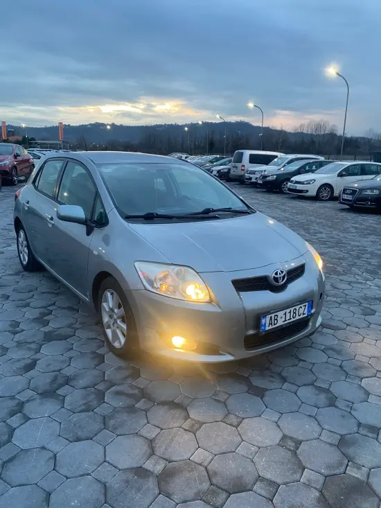 Rent a 2010 Toyota Auris in Tirana