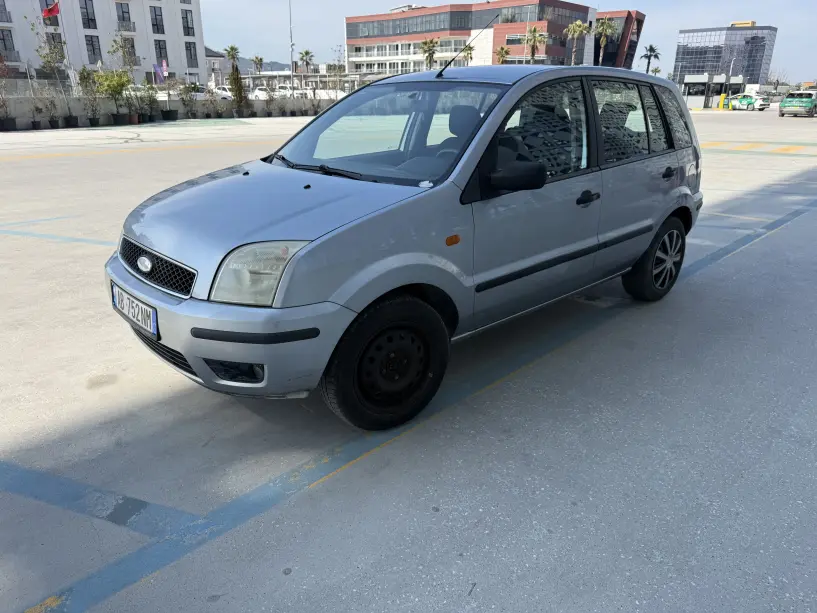 Rent a car in Tirana