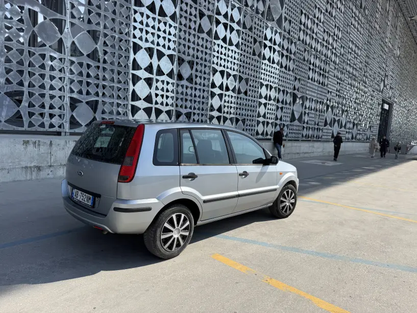 Rent a car in Tirana