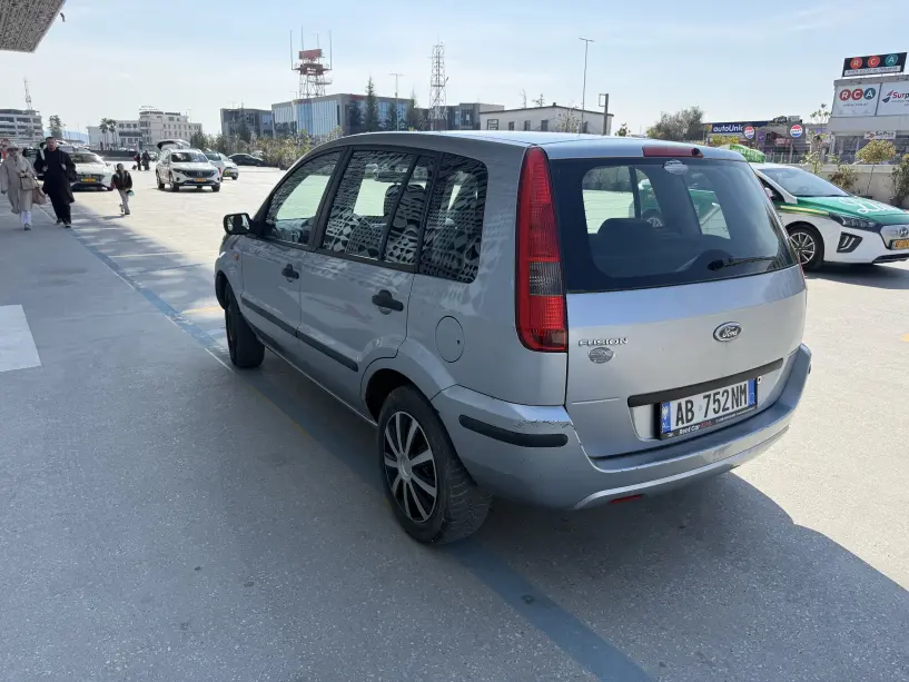 Rent a car in Tirana