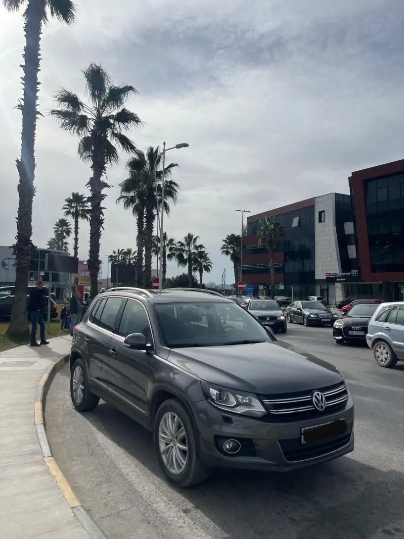 Rent a car in Tirana