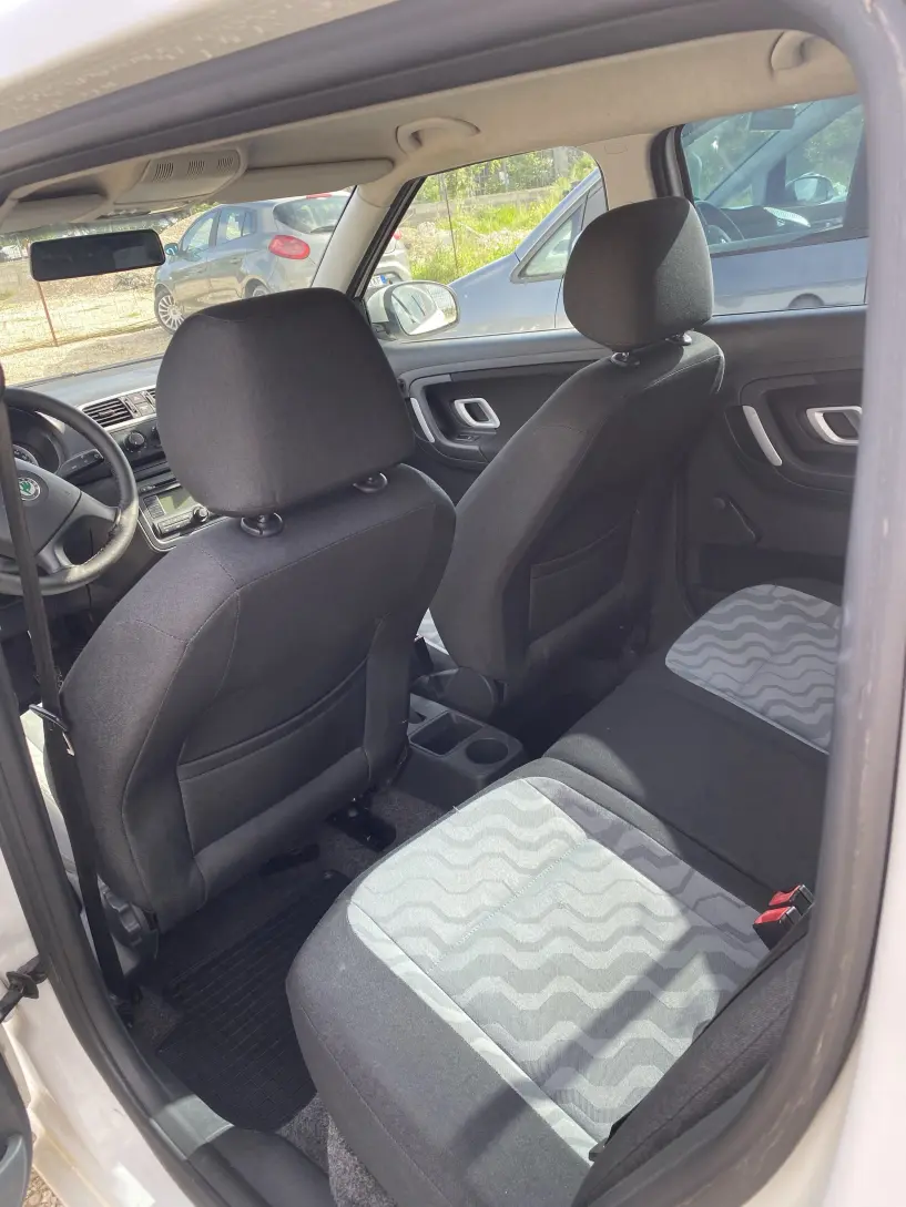 Rent a car in Tirana