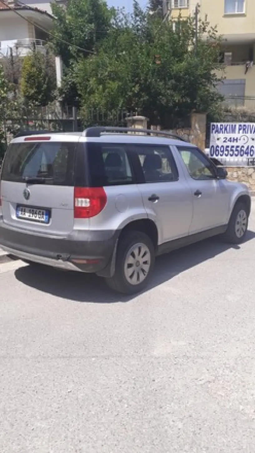 Wynajmij samochód w Tirana