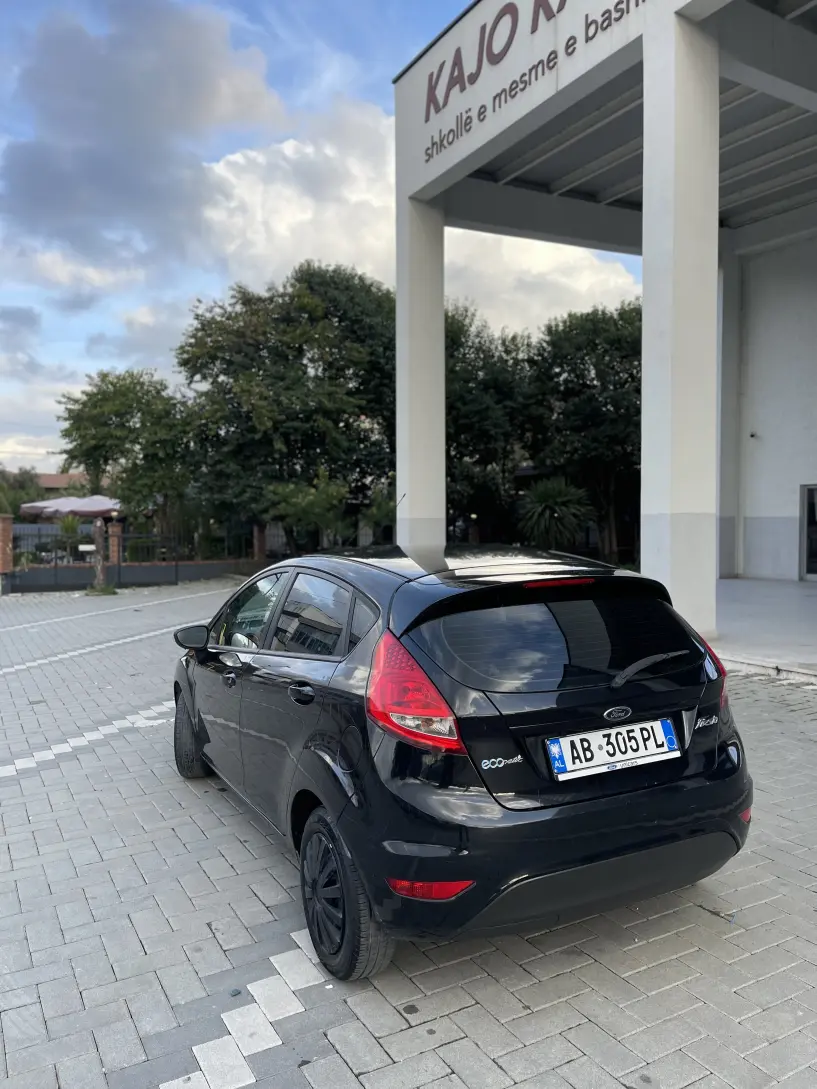 Rent a car in Durrës