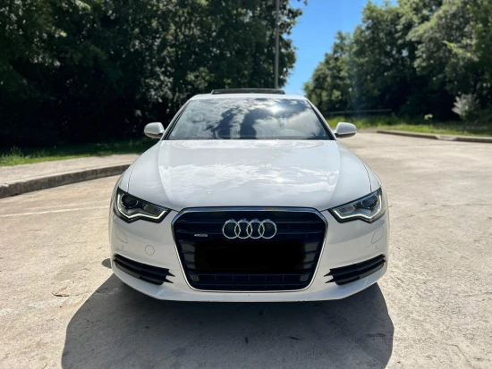 Wynajmij Audi A6 z 2014 roku w Tirana
