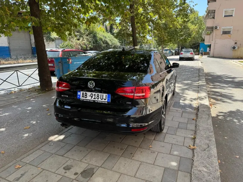 Rent a car in Tirana