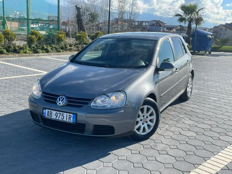 Rent a car in Tirana