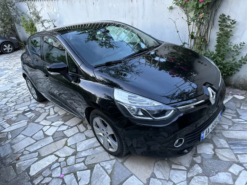 Auto mieten in Tirana