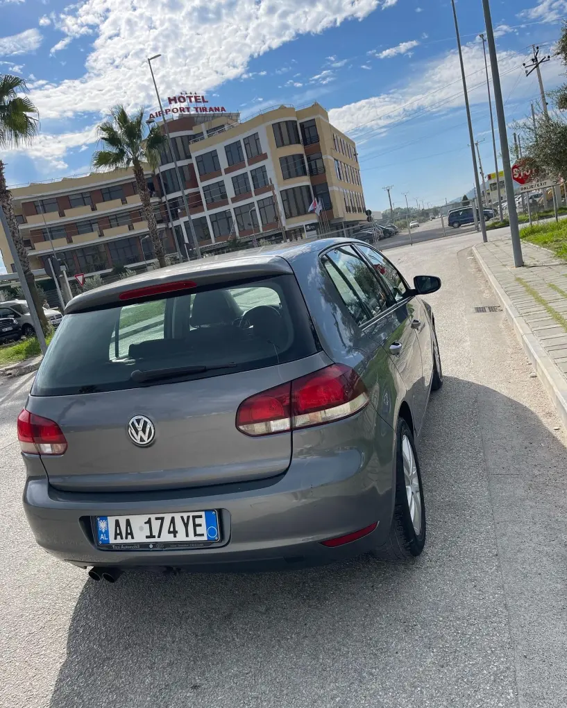Auto mieten in Tirana