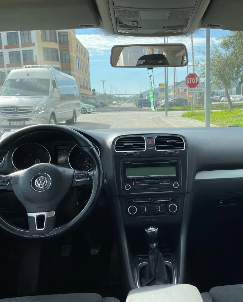 Auto mieten in Tirana