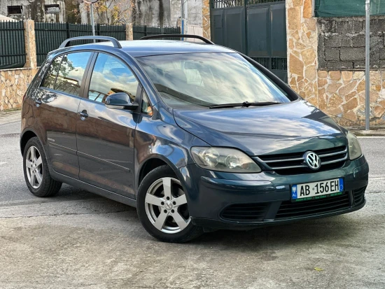 2008 Volkswagen Golf Plus in Tirana mieten