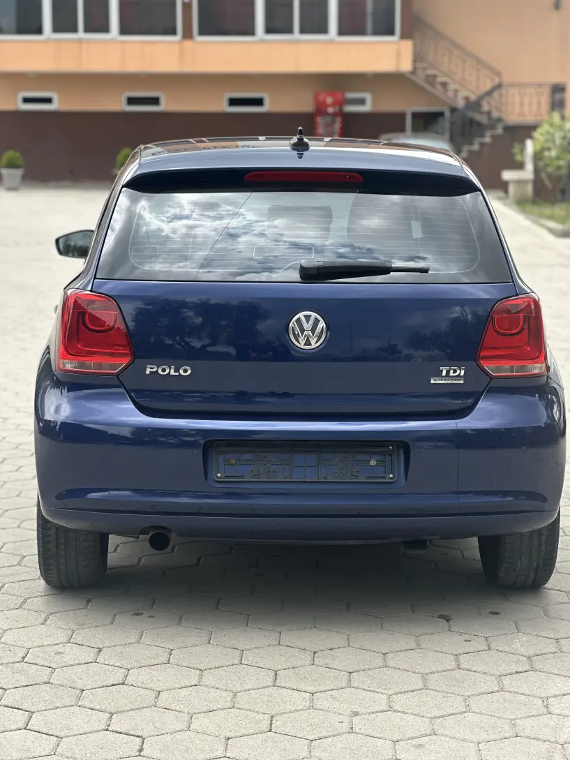 Rent a car in Tirana