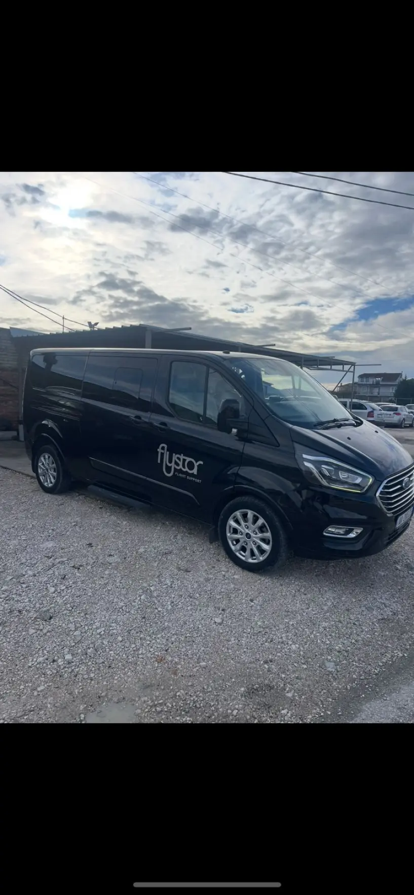 Alquila un coche en Tirana