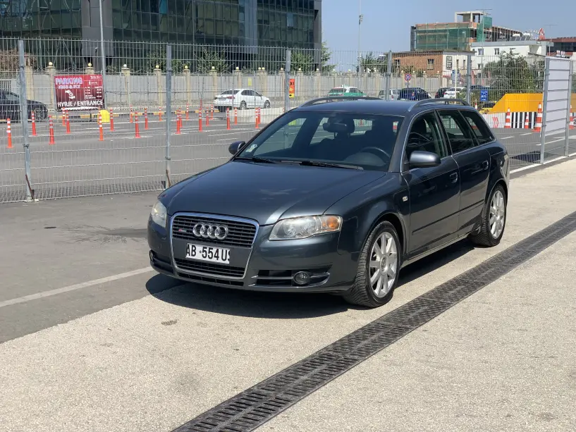 Rent a car in Tirana
