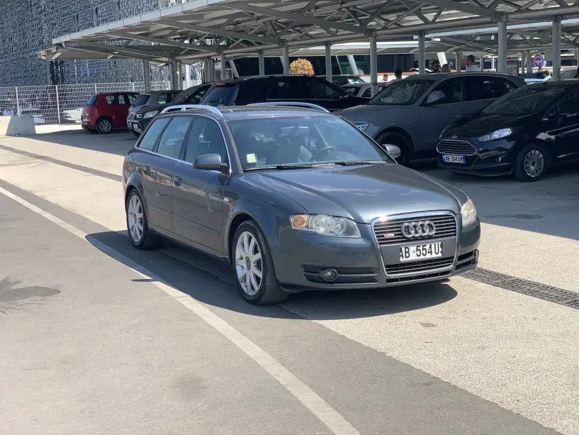 Rent a car in Tirana