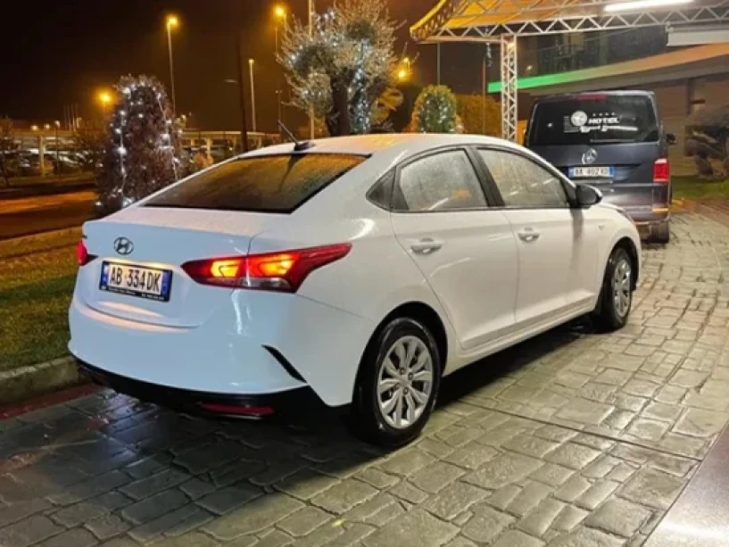 Wynajmij samochód w Tirana