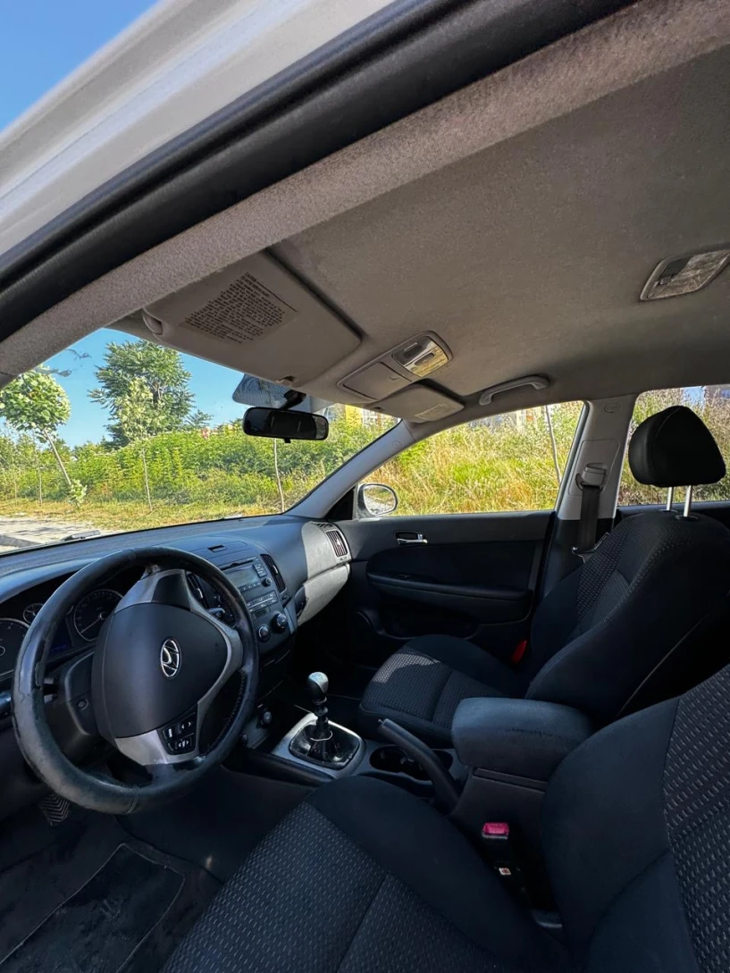 Rent a car in Tirana