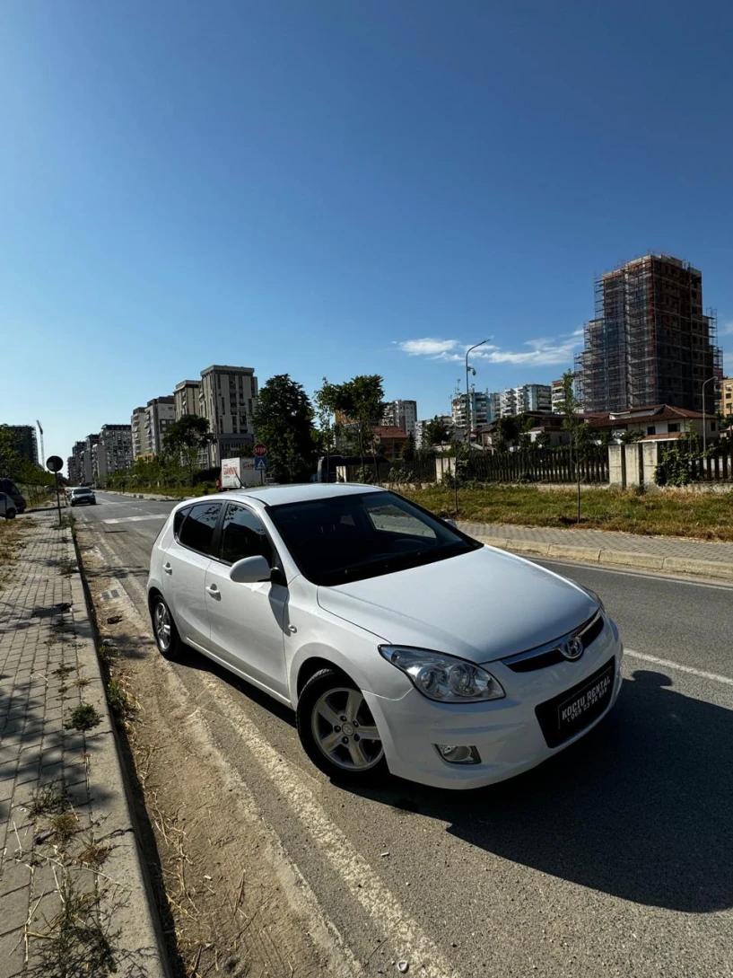 Rent a car in Tirana