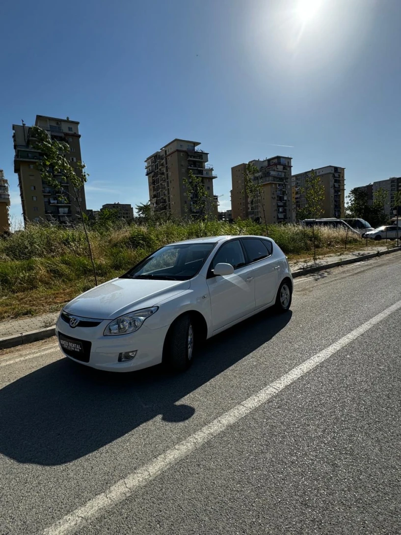 Rent a car in Tirana