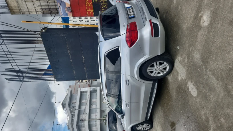 Wynajmij samochód w Tirana