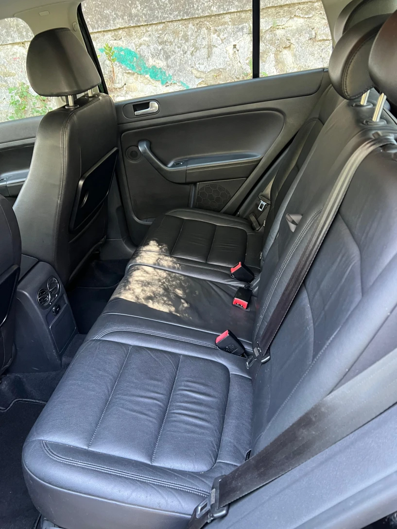 Rent a car in Elbasan