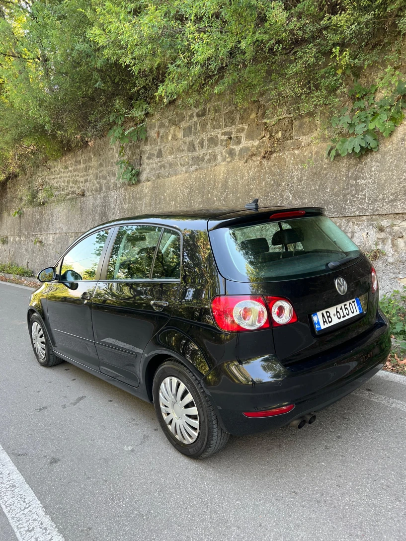 Rent a car in Elbasan