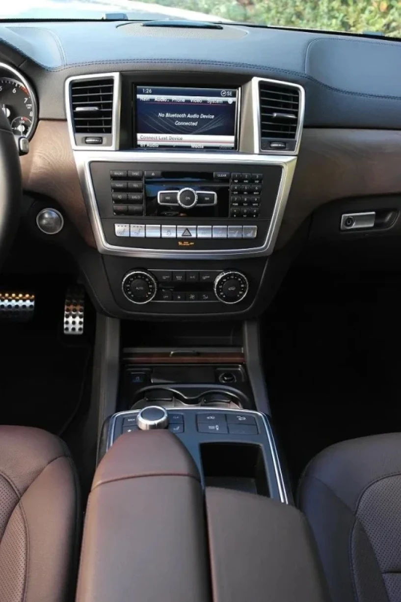 Wynajmij samochód w Tirana