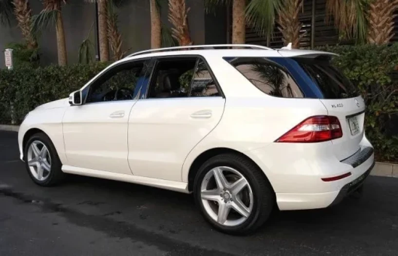 Wynajmij samochód w Tirana