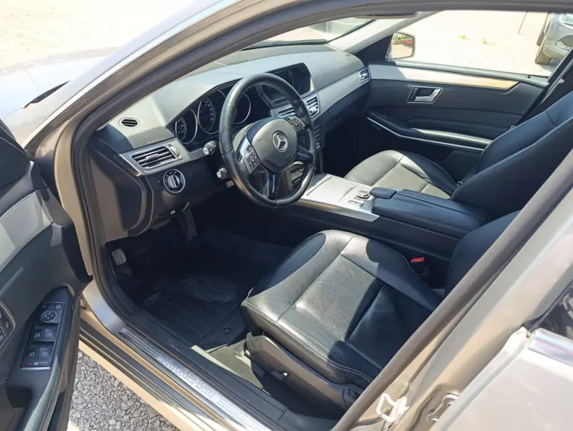 Rent a car in Tirana