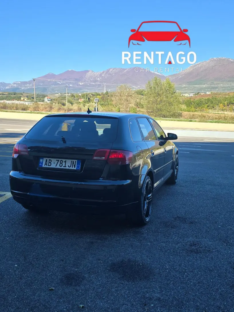 Alquila un coche en Tirana