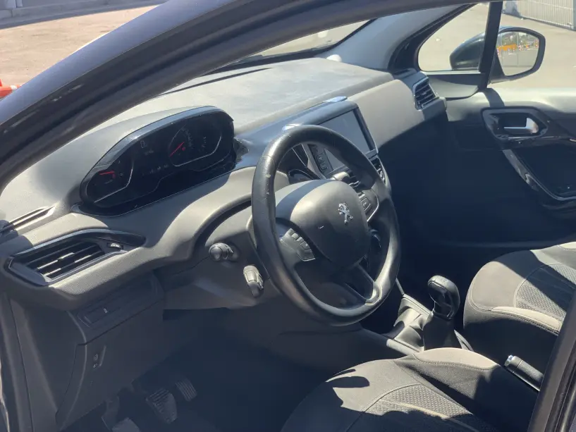 Rent a car in Tirana